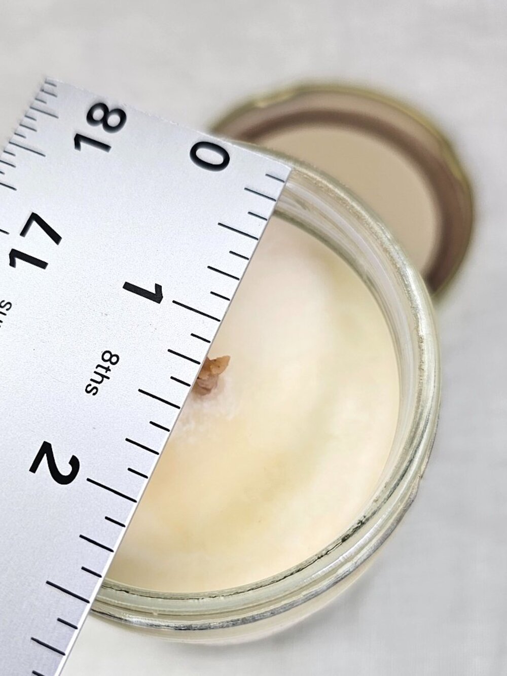 NEW 9oz Sweet Water Decor Happy Birthday Vanilla Sugar Buttercream Soy Candle - Picture 4 of 5